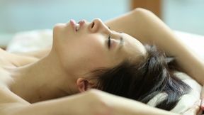 Young Couple Have Girlfriend Sex! Asian Model Gets Pussy Licked