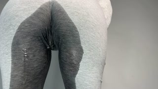 Peeing Myself in Front of You/Omorashi Pee Play