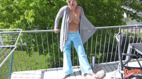 Peed in my pants on the balcony l DADDY&rsquo;S SLUT