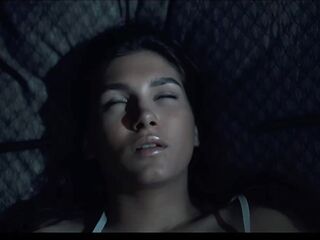 Bedtime Alien Nightmare - Ellie Luna Monster Ear Screwing & Squirting
