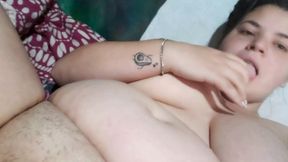 BBW Rubbing Her Pussy And Sucking Her Giant Boobs