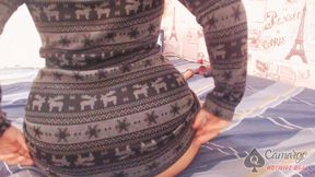 BIG ASS HOTTIE DOING ANAL